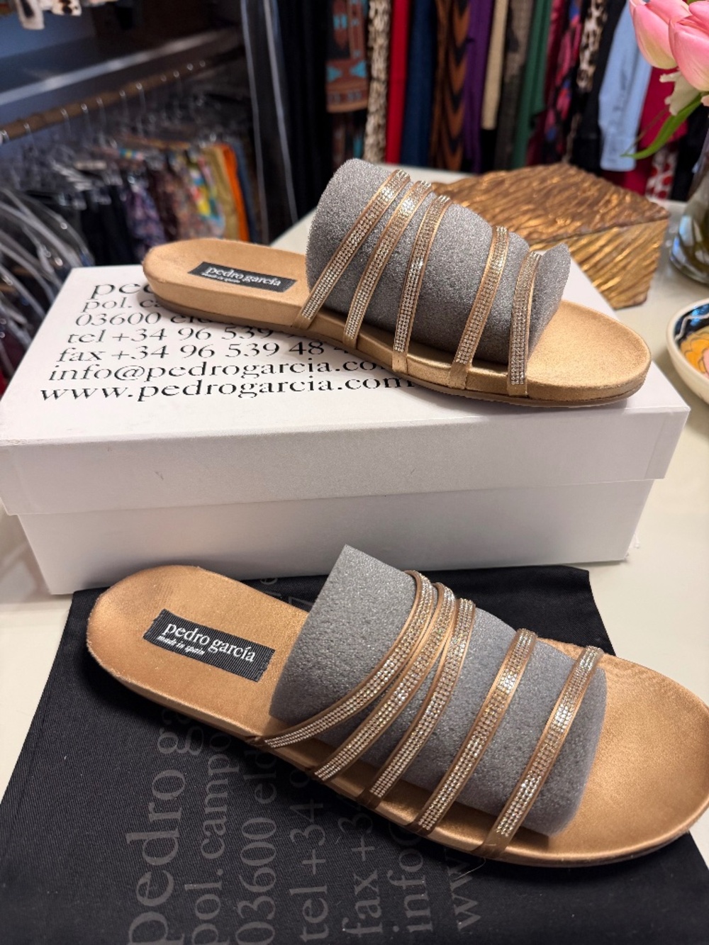 Pedro Garcia Gaia flat sandals in Ore (gold)